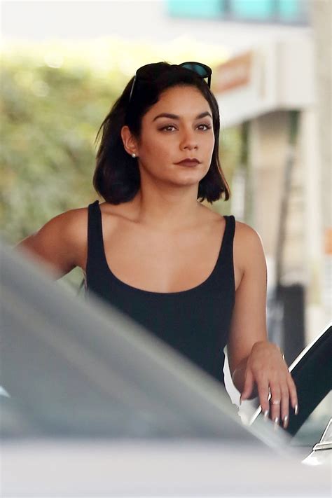 Vanessa hudgensporn - Vanessa Hudgens and boyfriend Cole Tucker recently celebrated one year of dating. Instagram Taking to Instagram on Wednesday , the “Princess Switch” actress, 33, celebrated one year of dating ...